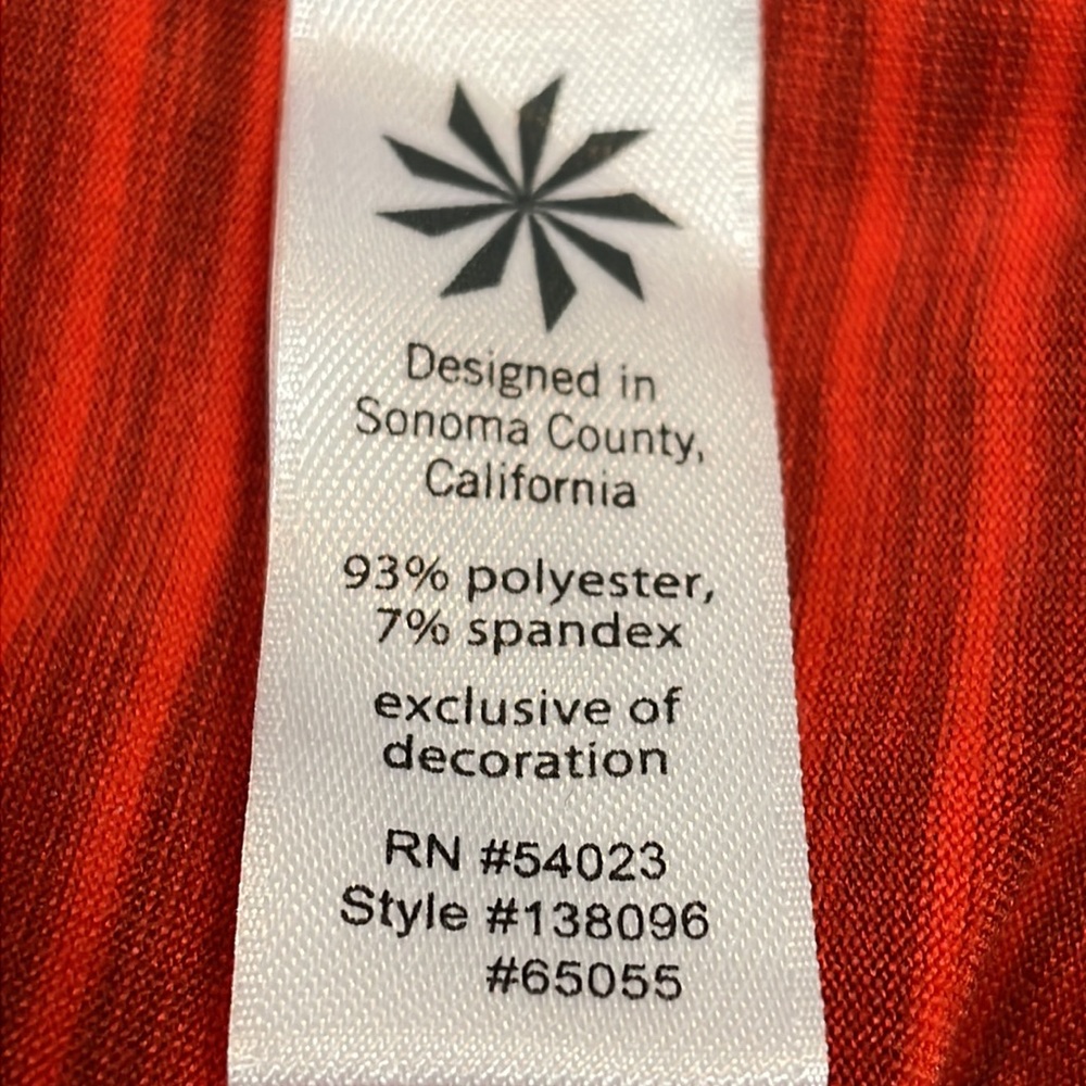 Athleta Size Medium Long Sleeve Women’s Top 3/4 zip Pocket Thumb Holes - Picture 15 of 15